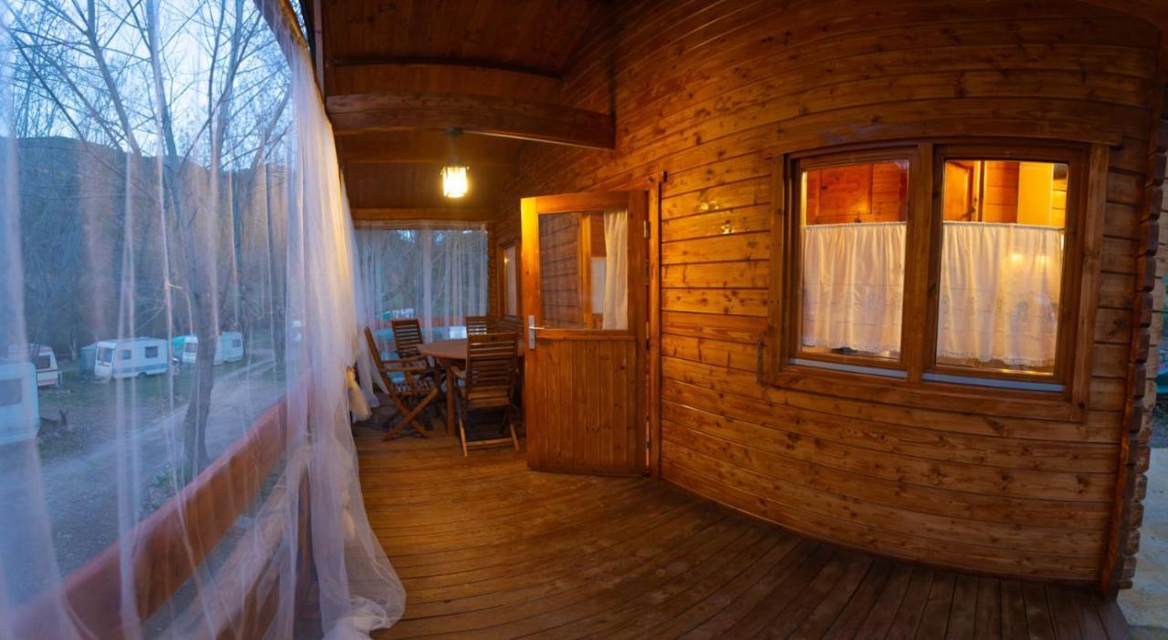 Bungalow Tossa Pelada I Mobil Home Rodell Fornols Exterior foto